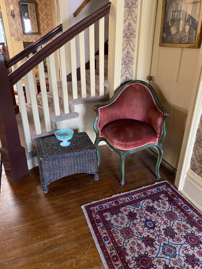 غولدن Pansy'S Parlor Bed & Breakfast المظهر الخارجي الصورة