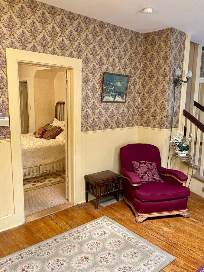 غولدن Pansy'S Parlor Bed & Breakfast المظهر الخارجي الصورة